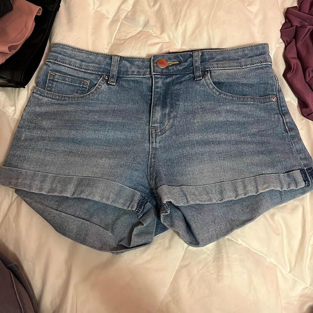H&M jean shorts
